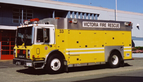 Photo of a 1990 Mack Anderson rescue of the Victoria Fire Department in British Columbia.