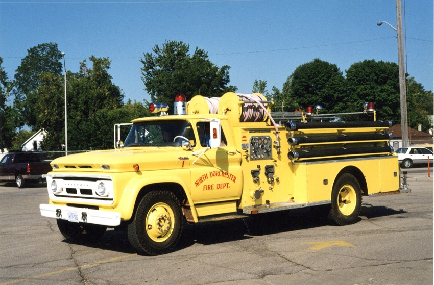 Photo of King-Seagrave serial 61076, a 1962 Chevrolet pumper of the North Dorchester Township Fire Department in Ontario.