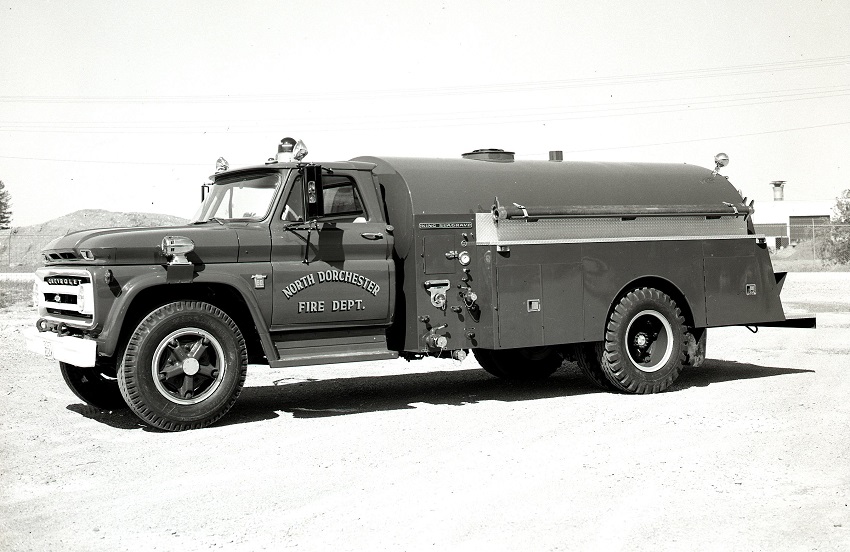 King-Seagrave delivery photo of serial 64006, a 1964 Chevrolet tanker of the North Dorchester Township Fire Department in Ontario.