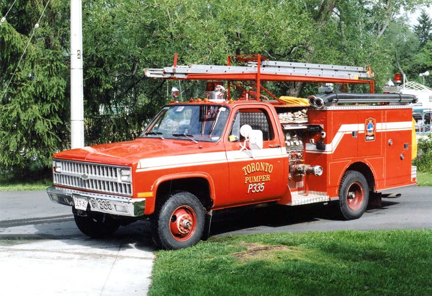 Photo of Pierreville serial PFT-1216, a 1982 Chevrolet mini-pumper of the Toronto Fire Department in Ontario.