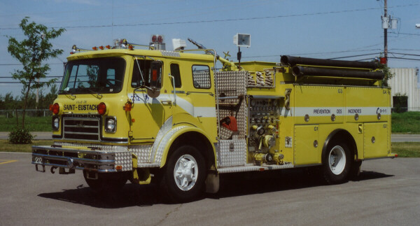 Photo of Pierreville serial PFT-1238, a 1982 International pumper of the Service de Sécurité Incendie de Saint-Eustache in Quebec.