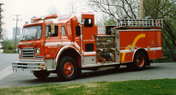 Photo of Pierreville serial PFT-1304, a 1983 International pumper of the Service de Sécurité Incendie d'Hull in Quebec.