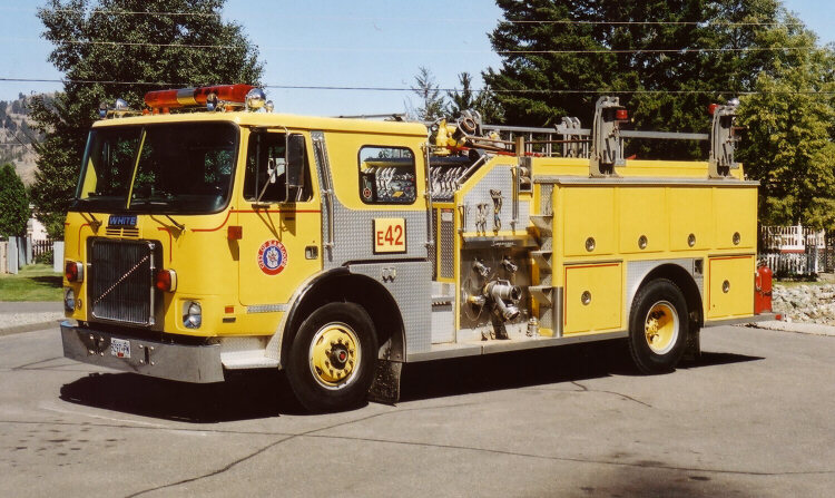 Photo of Superior serial SE 857, a 1988 White GMC pumper of the Kamloops Fire Department in British Columbia.