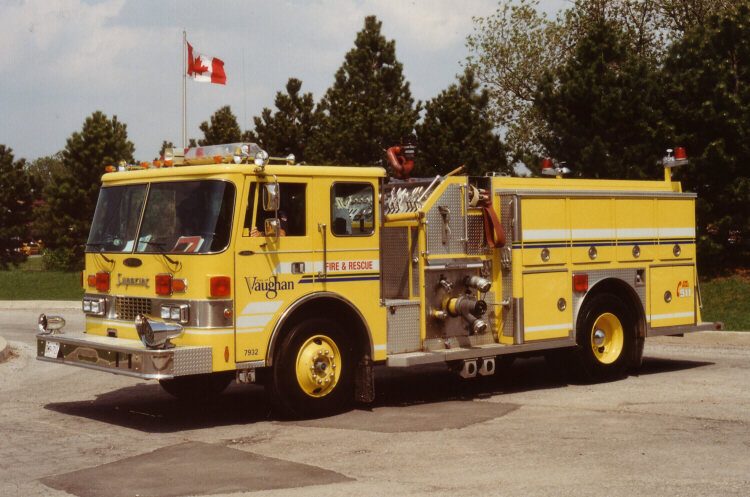 Photo of Superior serial SE 873, a 1988 Pierce Dash pumper of the Vaughan Fire Department in Ontario.