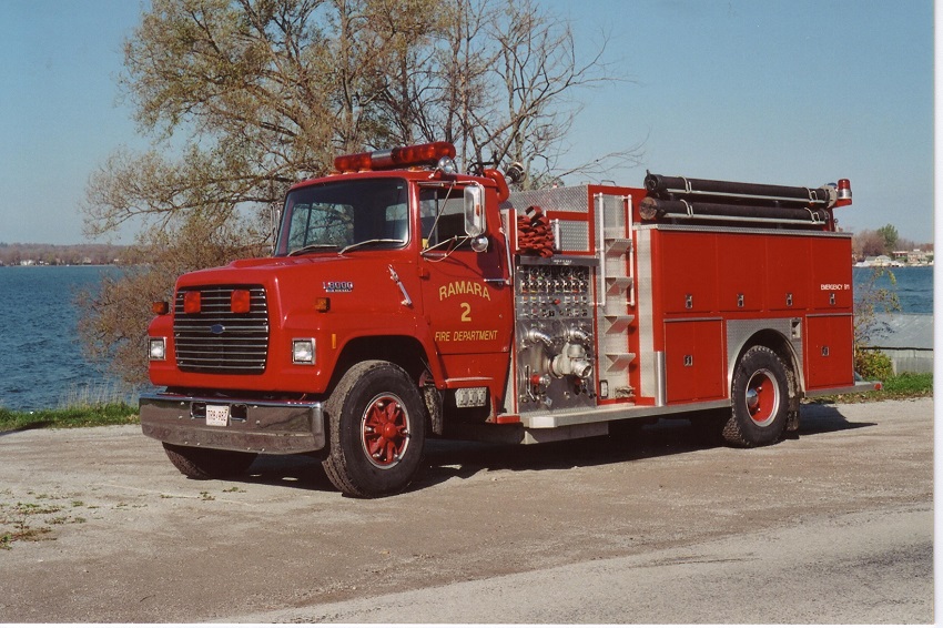 Photo of Superior serial SE 1028, a 1990 Ford pumper of the Ramara Township Fire Department in Ontario.