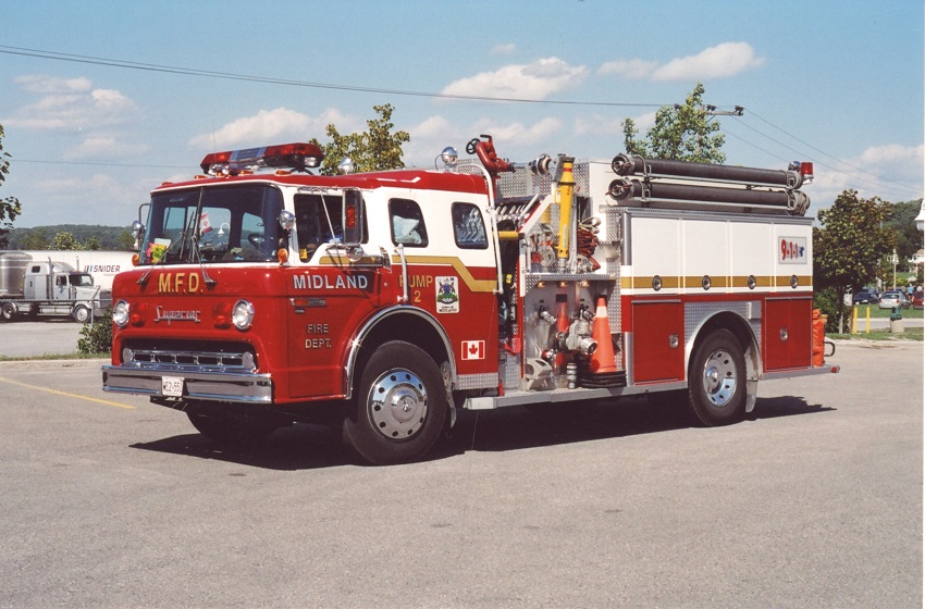 Photo of Superior serial SE 1110, a 1991 Ford pumper of the Midland Fire Department in Ontario.