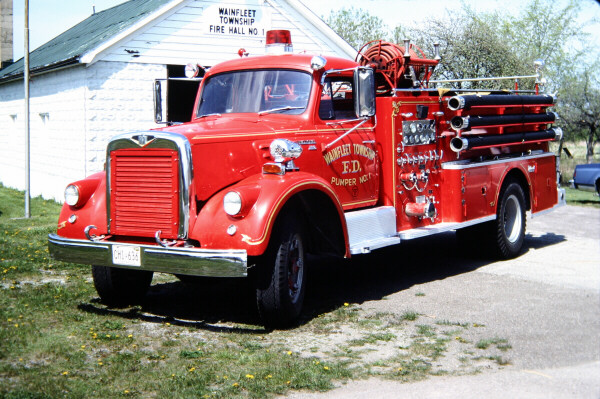 Photo of Thibault serial 10633, a 1960 International pumper of the Wainfleet Township Fire Department in Ontario.