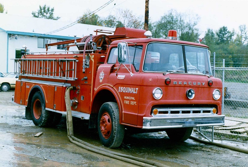 Photo of Thibault serial 13611, a 1963 Mercury pumper of the Esquimalt Fire Department in British Columbia.