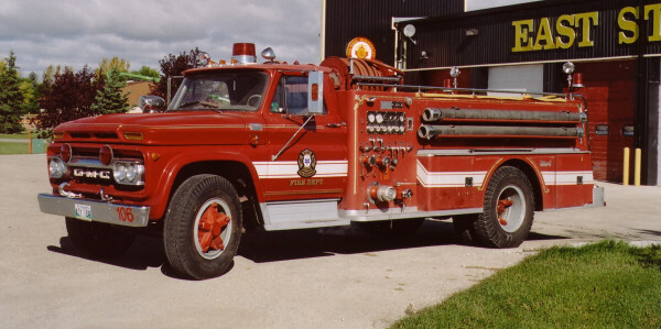 Thibault delivery photo of serial 16628, a 1966 GMC pumper of the East St. Paul Fire Department in Manitoba.