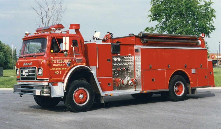Photo of Thibault serial T85-101, a 1985 International pumper of the Pittsburgh Township Fire Department in Ontario.
