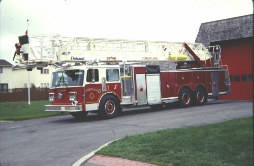 Photo of Thibault serial T90-389, a 1990 Pemfab quint of the Cumberland Township Fire Department in Ontario.