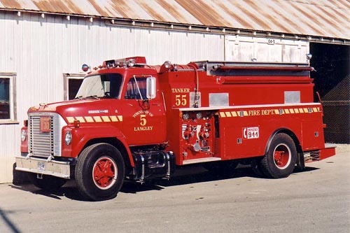 Photo of Anderson serial MS-840-1, a 1975 International pumper of the Langley Township Fire Department in British Columbia.