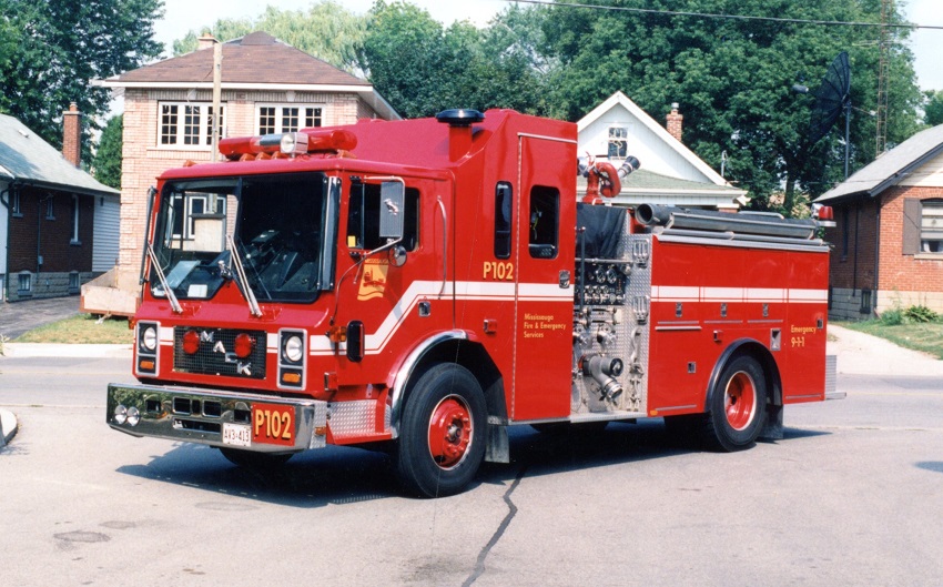 Photo of Anderson serial CS-1250-85, a 1986 Mack pumper of the Mississauga Fire Department in Ontario.