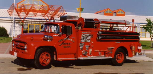 Photo of King-Seagrave serial 5613, a 1956 Ford pumper of the Drayton Valley Fire Department in Alberta.