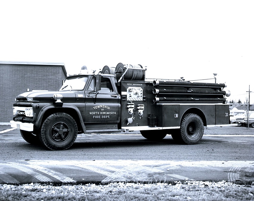 King-Seagrave delivery photo of serial 65047, a 1965 GMC pumper of the Himsworth North Township Fire Department in Ontario.