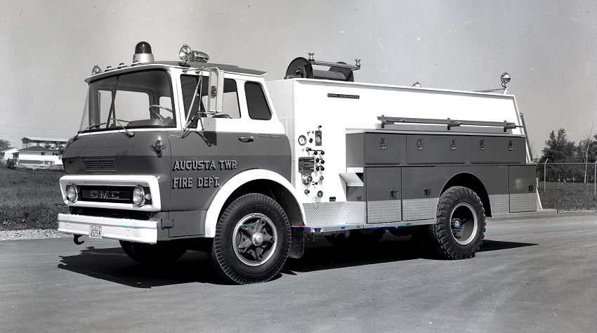 King-Seagrave delivery photo of serial 66005, a 1966 GMC pumper of the Augusta Township Fire Department in Ontario.