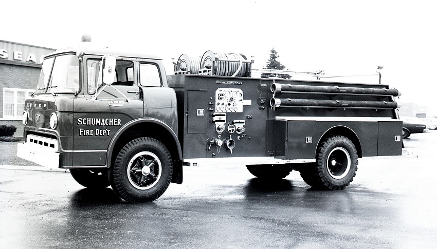 King-Seagrave delivery photo of serial 66076, a 1967 Ford pumper of the Tisdale Township Fire Department in Ontario.