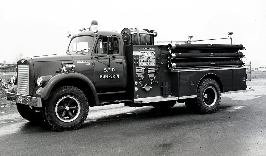 King-Seagrave delivery photo of serial 66091, a 1967 International pumper of the Saltfleet Township Fire Department in Ontario.