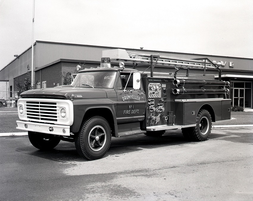 King-Seagrave delivery photo of serial 67007, a 1967 Ford pumper of the Drumheller Fire Department in Alberta.