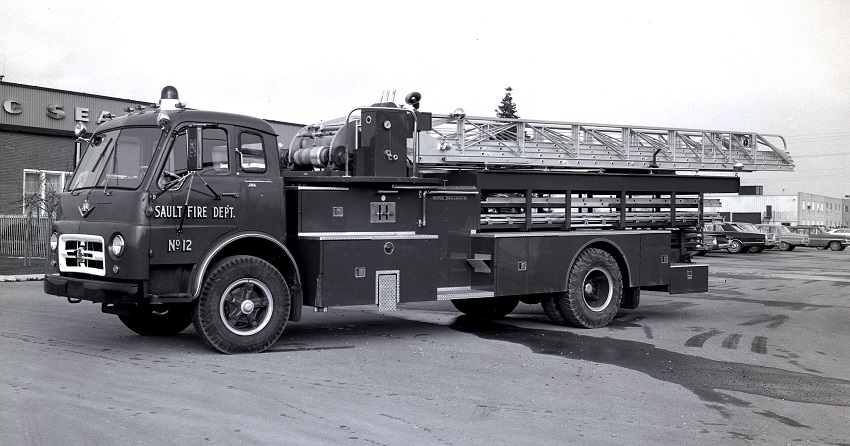 King-Seagrave delivery photo of serial 67011, a 1967 International  aerial of the Sault Ste. Marie Fire Department in Ontario.