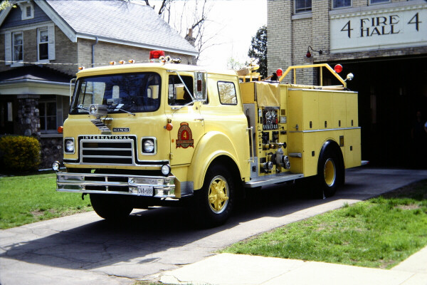 Photo of King-Seagrave serial 79038, a 1979 International  pumper of the London Fire Department in Ontario.