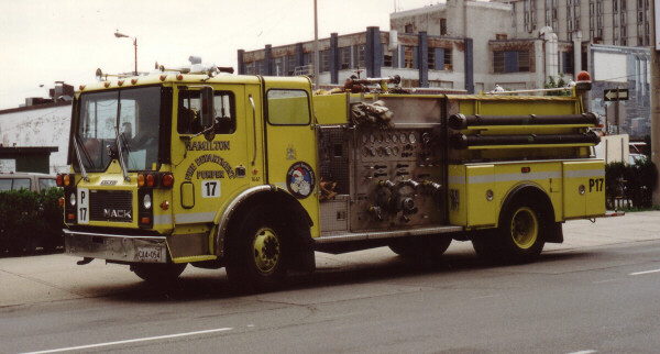 Photo of King-Seagrave serial 800017, a 1980 Mack pumper of the Hamilton Fire Department in Ontario.