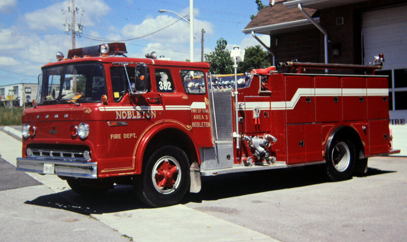Photo of Pierreville serial PFT-859, a 1978 Ford pumper of the King Township Fire Department in Ontario.