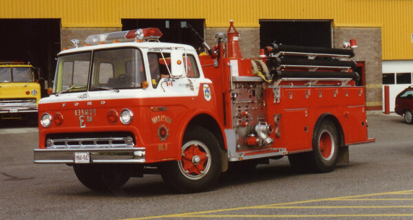 Photo of Pierreville serial PFT-946, a 1979 Ford pumper of the Marathon Fire Department in Ontario.