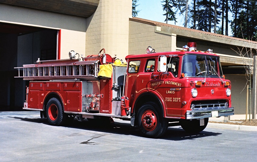 Photo of Thibault serial T70-185, a 1970 Ford pumper of the University Endowment Lands Fire Department in British Columbia.